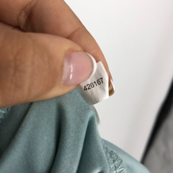 Reitmans Seafoam Blue/Green Rounded Square Neck Activewear Tank Top size 1x - Picture 5 of 13